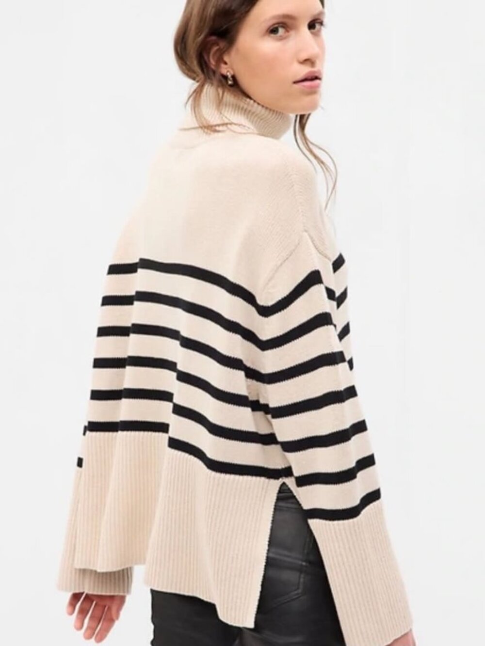 Gap Oversized 8 inch Split Hem Turtleneck Sweater Women's size Small Petite